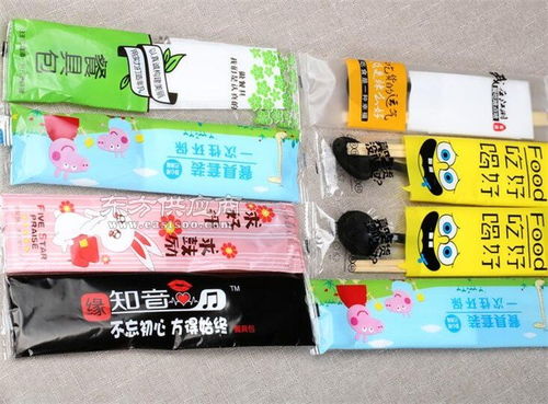 成都便携餐具四件套 筷子、牙签、纸巾与勺子的巧妙设计